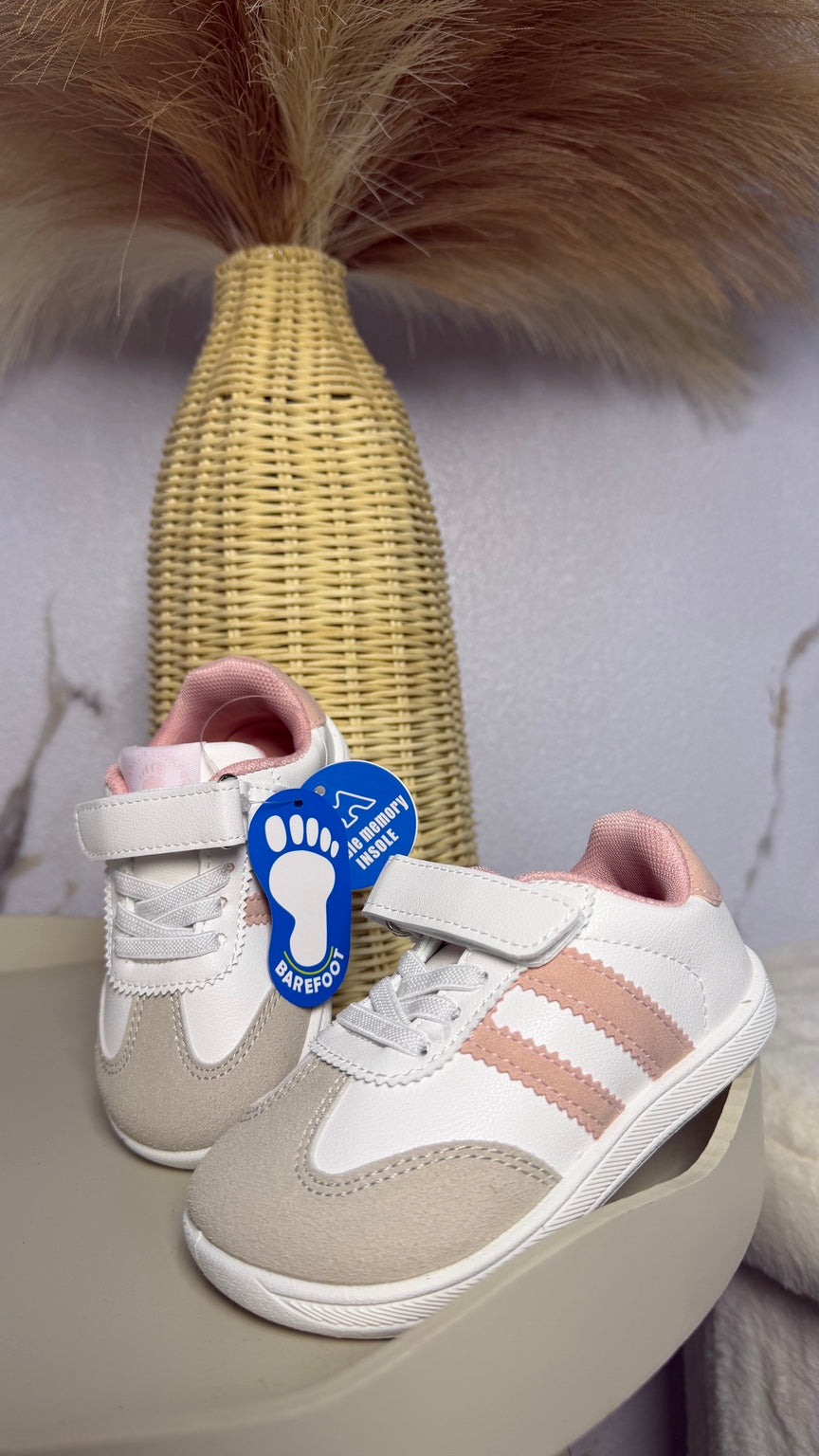Deportivas infantiles rosas