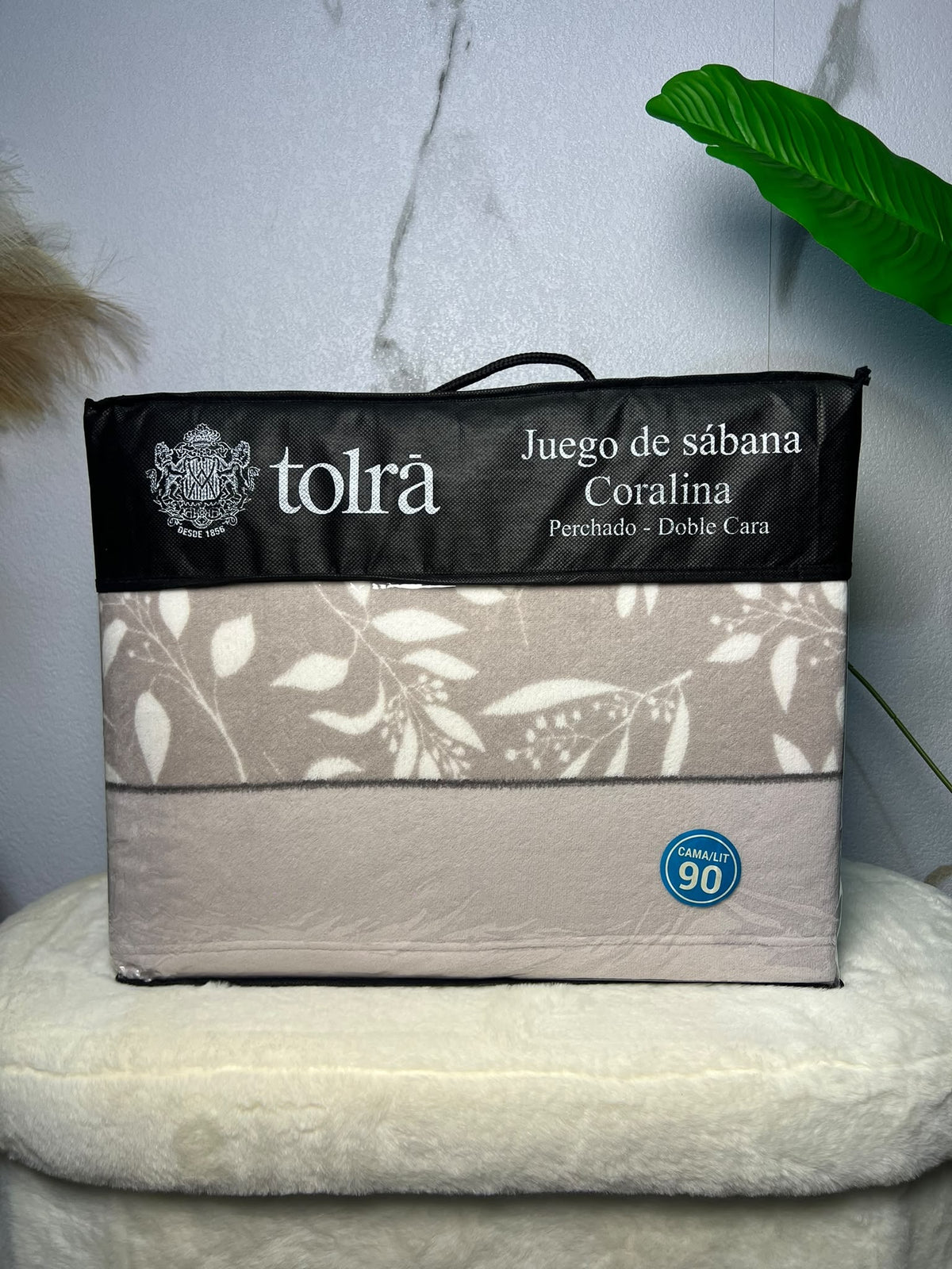 Sábanas de coralina Tolrà beige con hojas blancas para cama de 90 cm