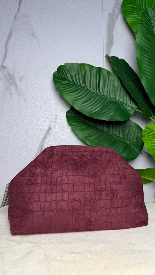 Bolso de mano grabado burdeos