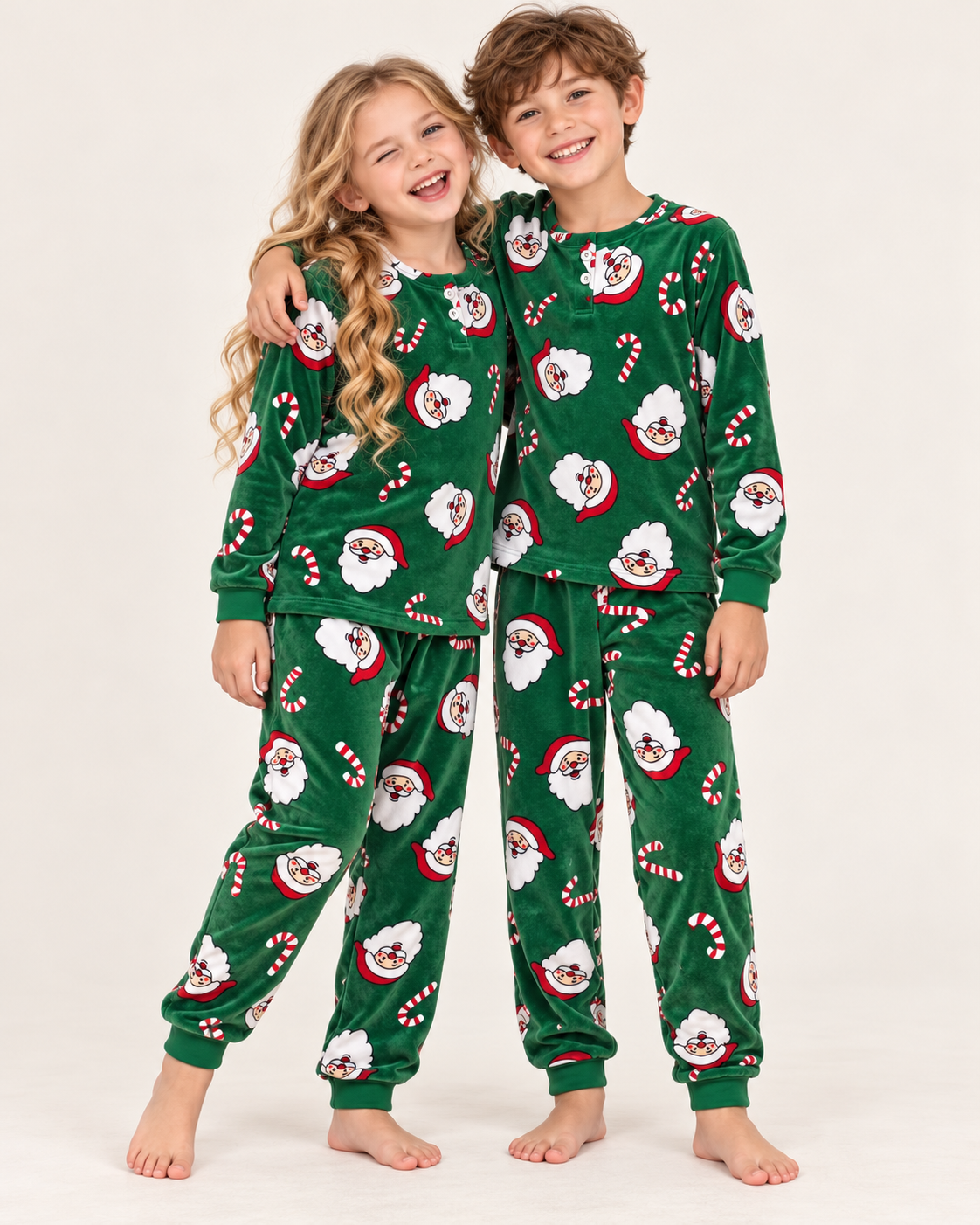 Pijama verde navideño infantil de Papá Noel