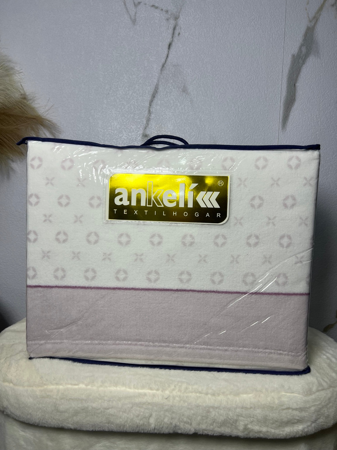 Juego de sábanas Ankel de tonos blanco y malva para cama de 105 cm